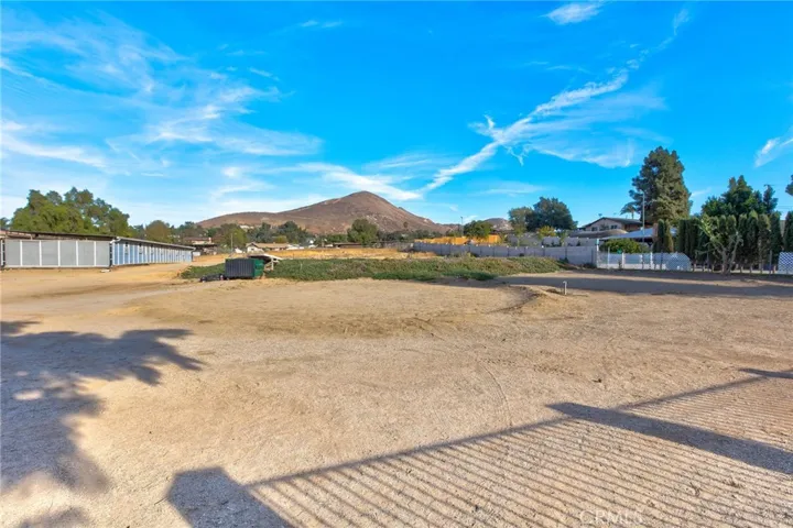 Flat, useable land