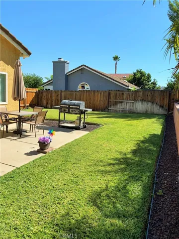 2252 N Ashford Avenue, Rialto, California 92377