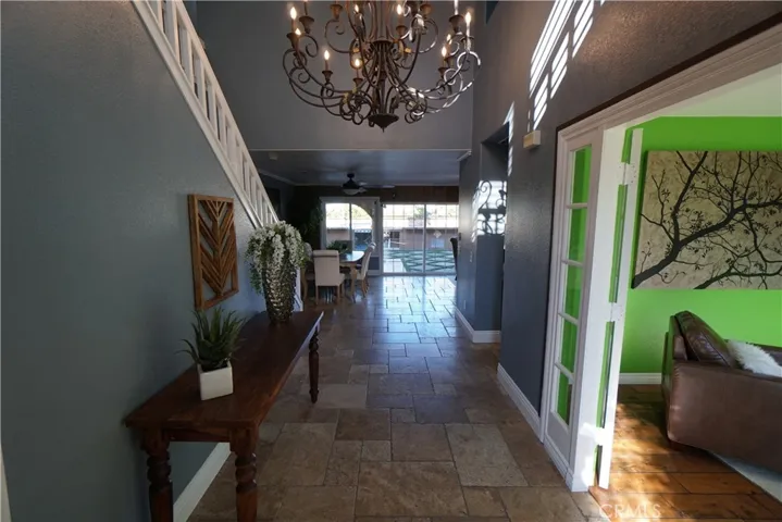 321 Appleby Street, Corona, California 92881