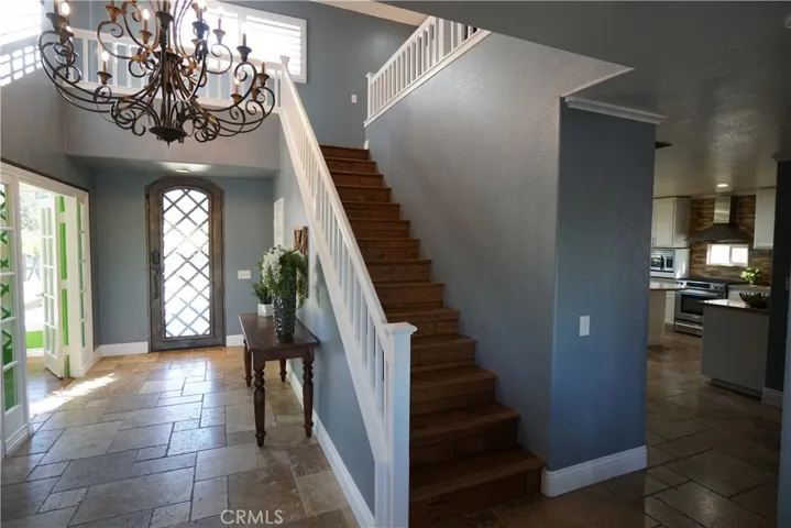 321 Appleby Street, Corona, California 92881