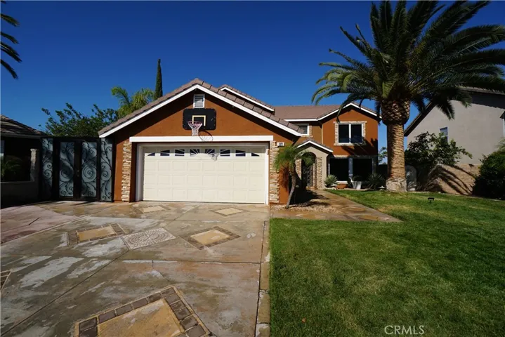321 Appleby Street, Corona, California 92881