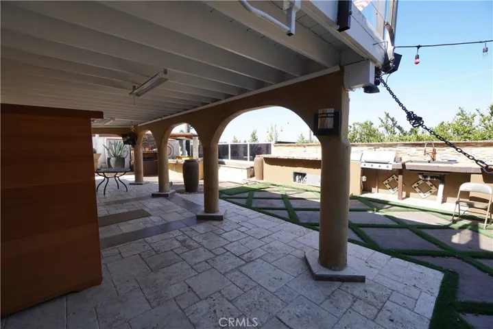 321 Appleby Street, Corona, California 92881