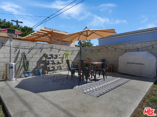 328 W Spruce Avenue, Inglewood, California 90301
