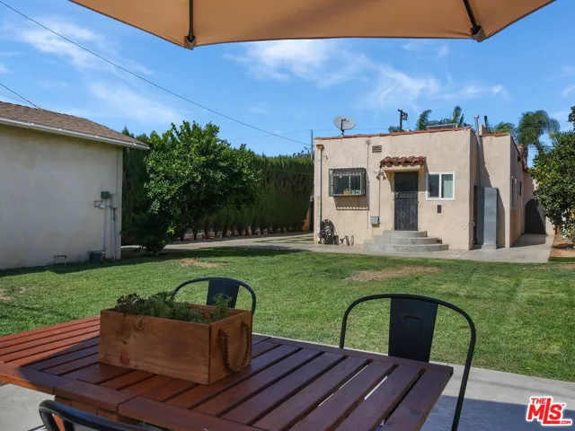 328 W Spruce Avenue, Inglewood, California 90301