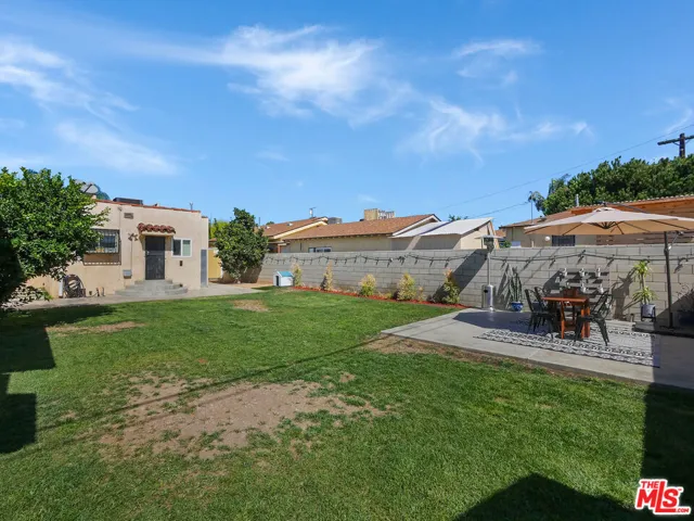 328 W Spruce Avenue, Inglewood, California 90301