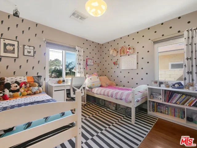 328 W Spruce Avenue, Inglewood, California 90301