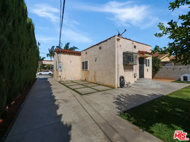 328 W Spruce Avenue, Inglewood, California 90301
