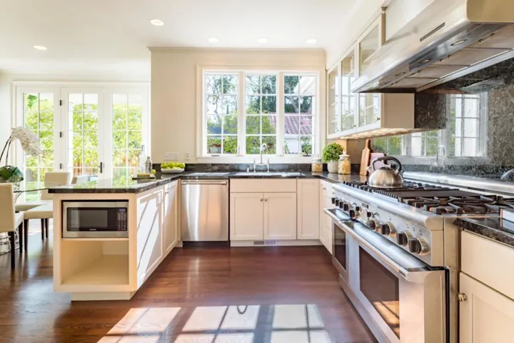 , Palo Alto, California 94301