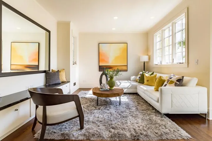 , Palo Alto, California 94301