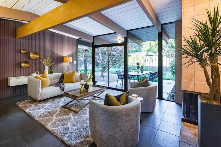 , Palo Alto, California 94306