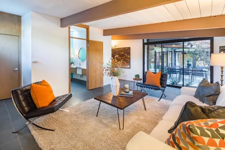 , Palo Alto, California 94306