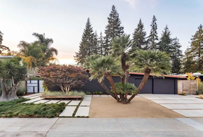 , Palo Alto, California 94306