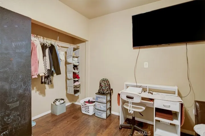 548 E King Street, Rialto, California 92376