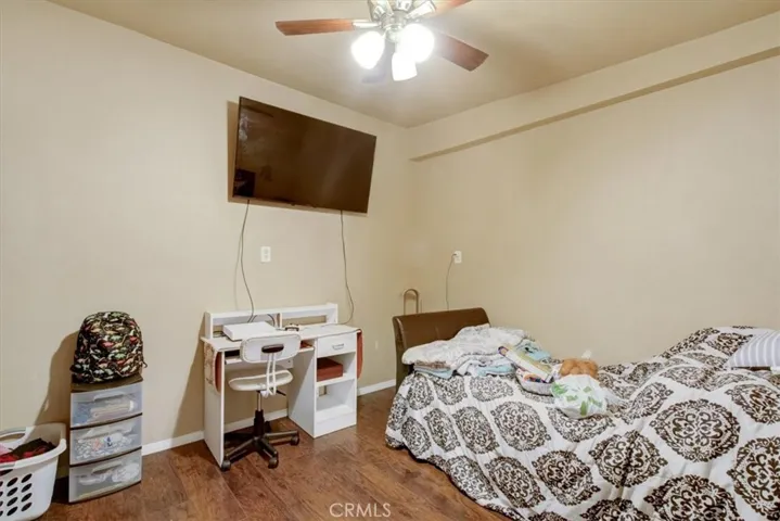 548 E King Street, Rialto, California 92376