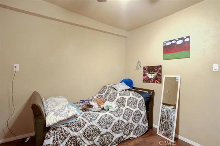 548 E King Street, Rialto, California 92376