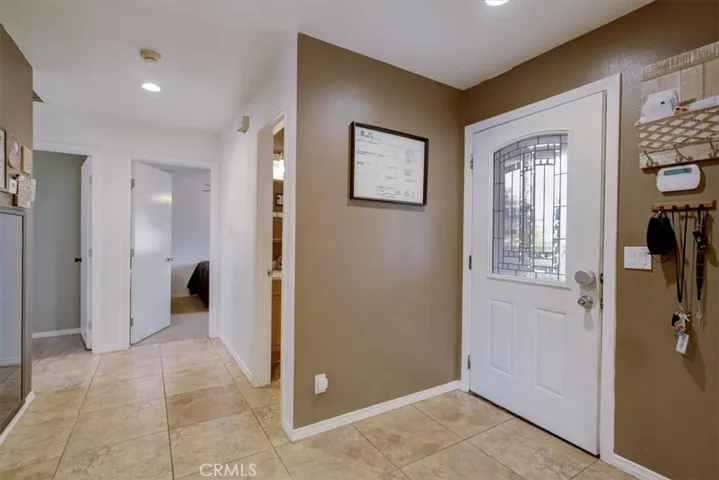 548 E King Street, Rialto, California 92376