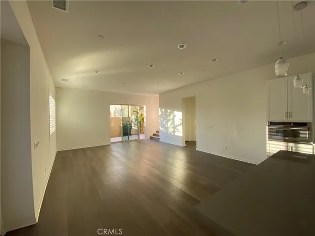 107 Menkar, Irvine, California 92618