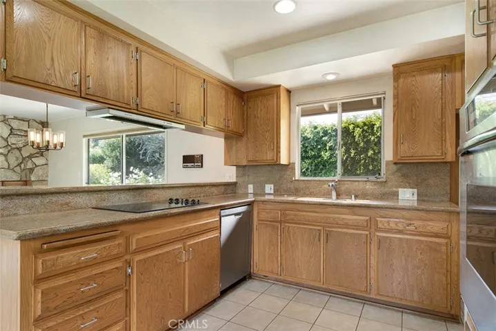 2023 Paloma Drive, Costa Mesa, California 92627