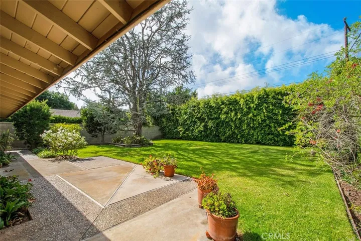 2023 Paloma Drive, Costa Mesa, California 92627