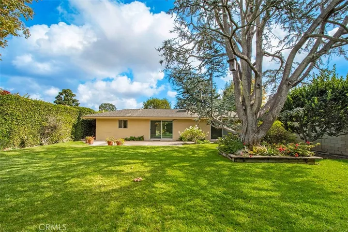 2023 Paloma Drive, Costa Mesa, California 92627