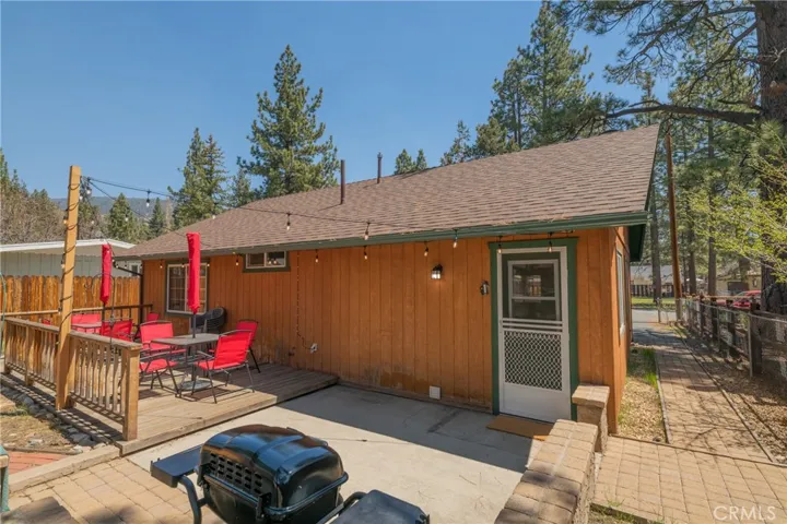 1013 Tinkerbell Avenue, Big Bear, California 92314