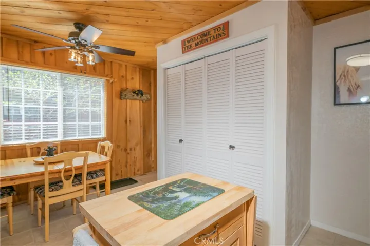 1013 Tinkerbell Avenue, Big Bear, California 92314