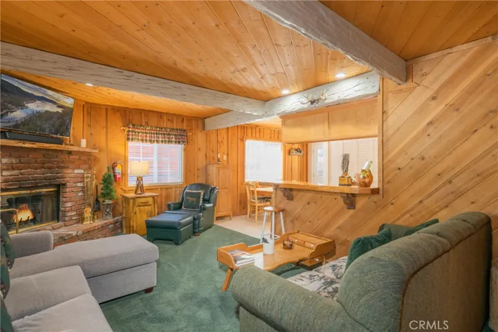 1013 Tinkerbell Avenue, Big Bear, California 92314