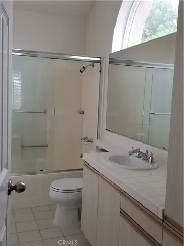 Hall Bathroom