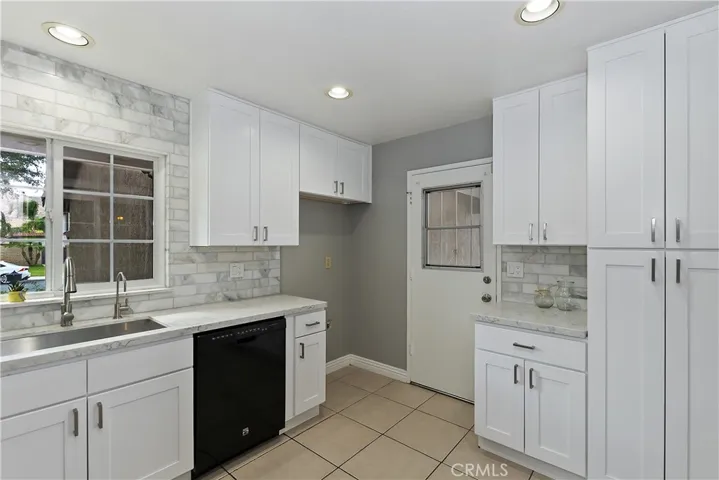3087 Wickham Drive, Riverside, California 92503