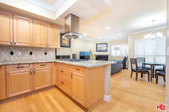 937 12th Street 108, Santa Monica, California 90403