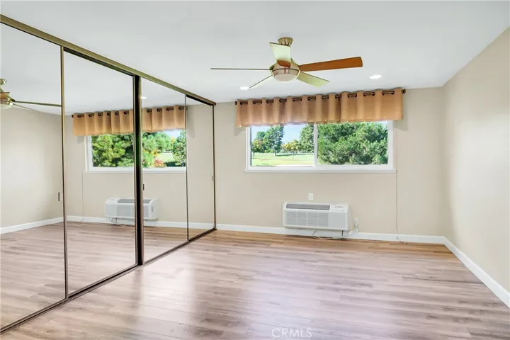 2389 Via Mariposa W 2e, Laguna Woods, California 92637