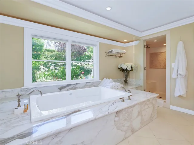 18 Bowie Road, Rolling Hills, California 90274