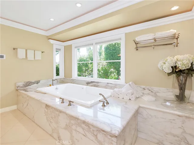 18 Bowie Road, Rolling Hills, California 90274