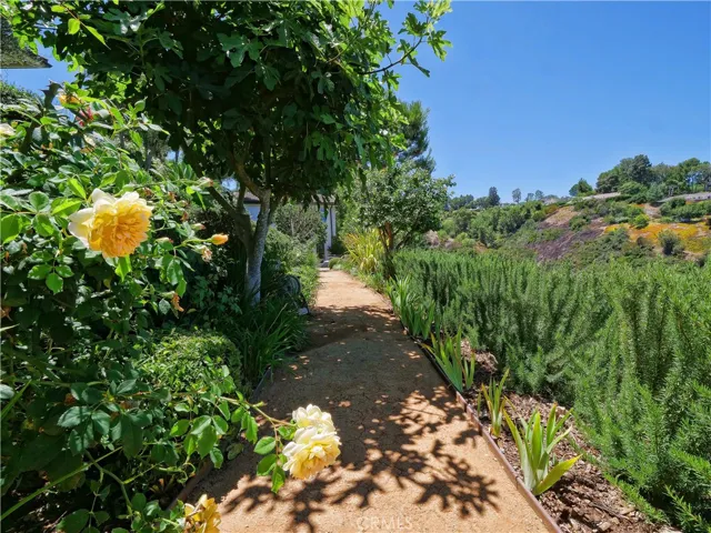18 Bowie Road, Rolling Hills, California 90274