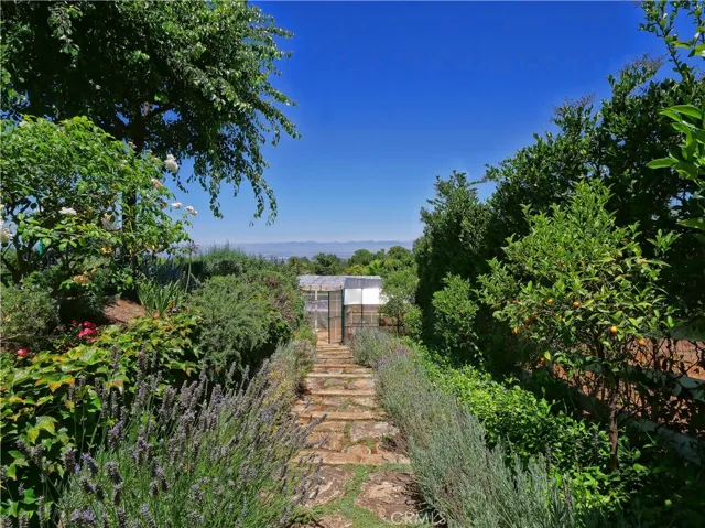 18 Bowie Road, Rolling Hills, California 90274