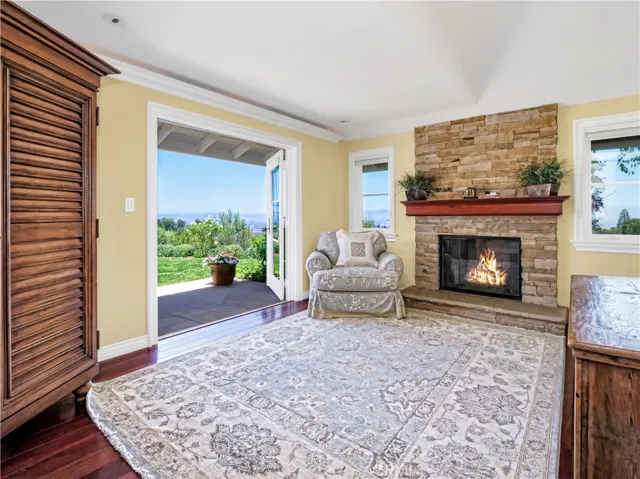 18 Bowie Road, Rolling Hills, California 90274