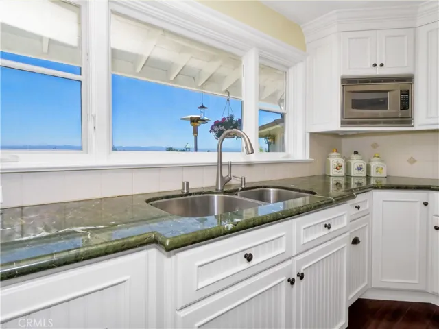 18 Bowie Road, Rolling Hills, California 90274