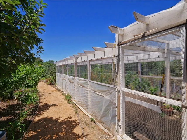 Custom green house.