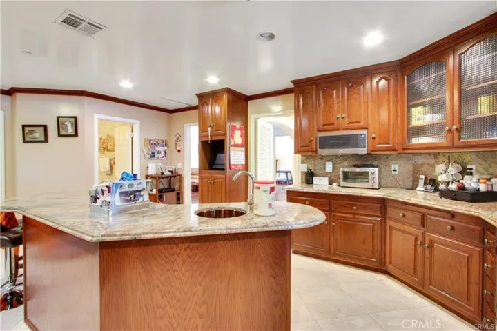 12 Hacienda Drive, Arcadia, California 91006