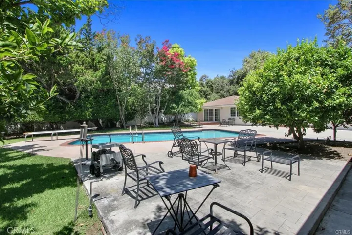 12 Hacienda Drive, Arcadia, California 91006