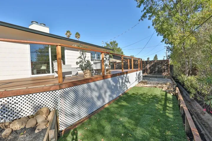 , Los Gatos, California 95032