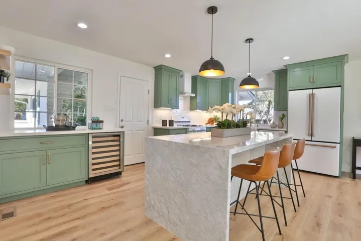 , Los Gatos, California 95032