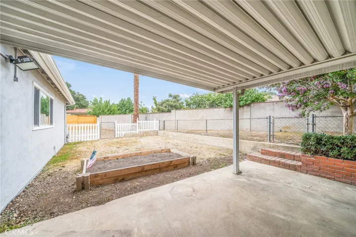 2290 Stratford Way, La Verne, California 91750