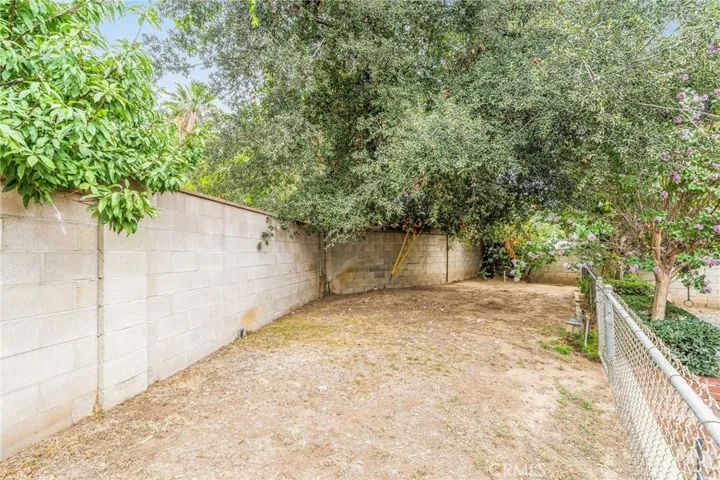 2290 Stratford Way, La Verne, California 91750