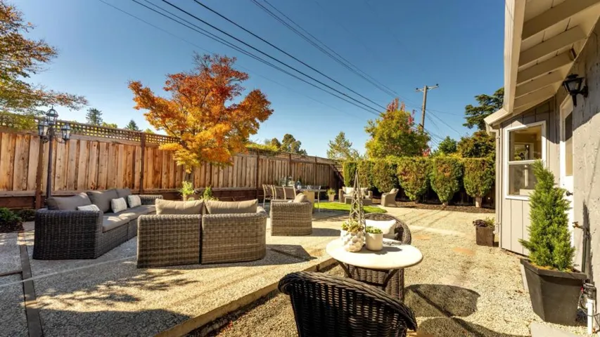 , Mountain View, California 94043