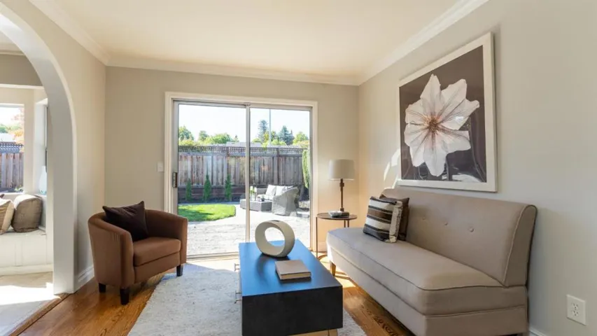 , Mountain View, California 94043