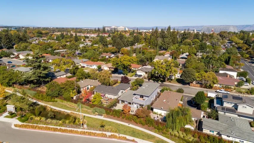 , Mountain View, California 94043