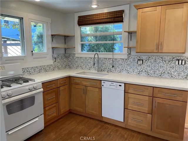 131 Falcon Ave, Long Beach, California 90802