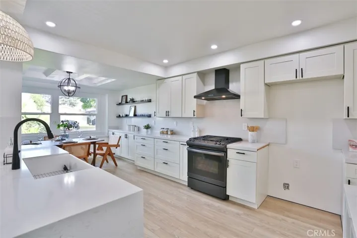11532 Samoline Avenue, Downey, California 90241