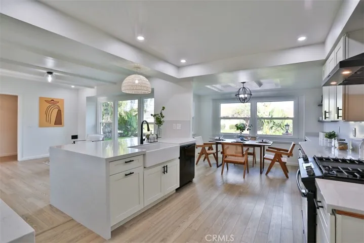 11532 Samoline Avenue, Downey, California 90241
